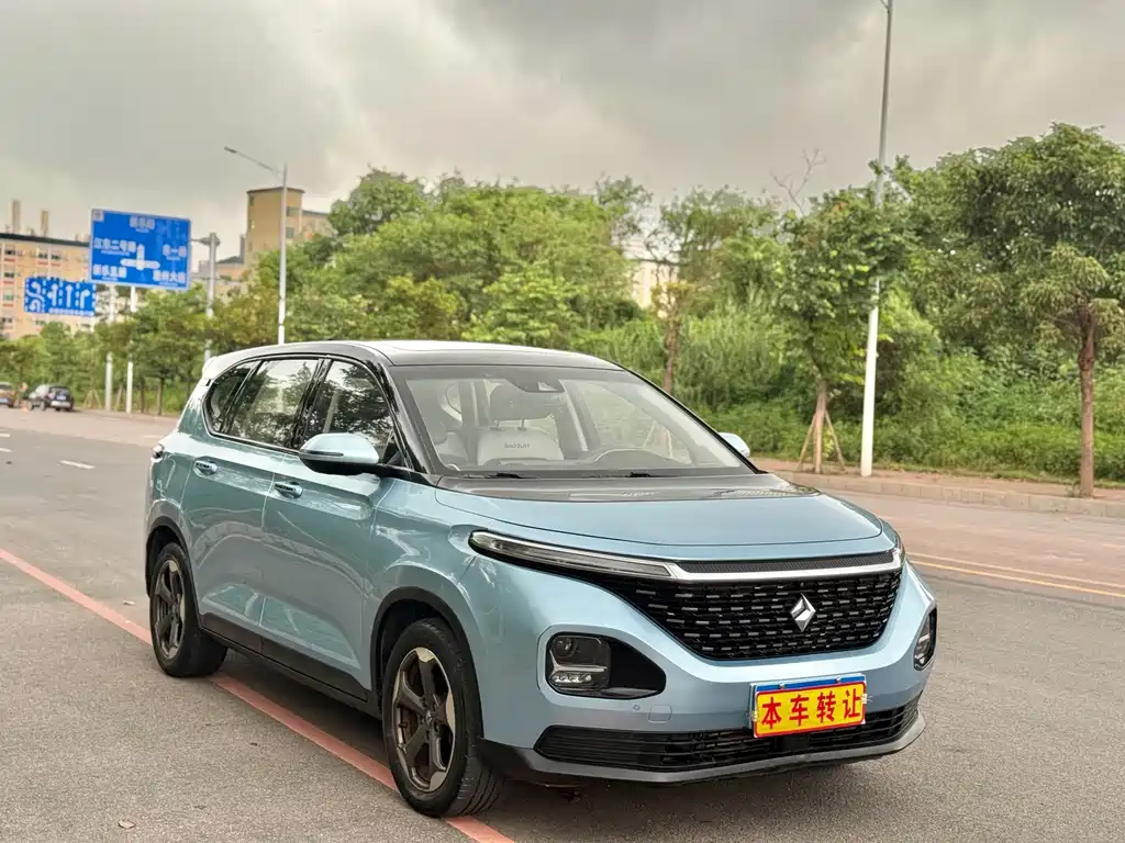 Baojun RM-5 — миниатюра 3