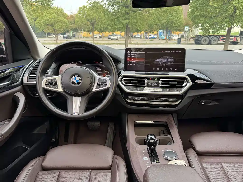 BMW X3 — миниатюра 25