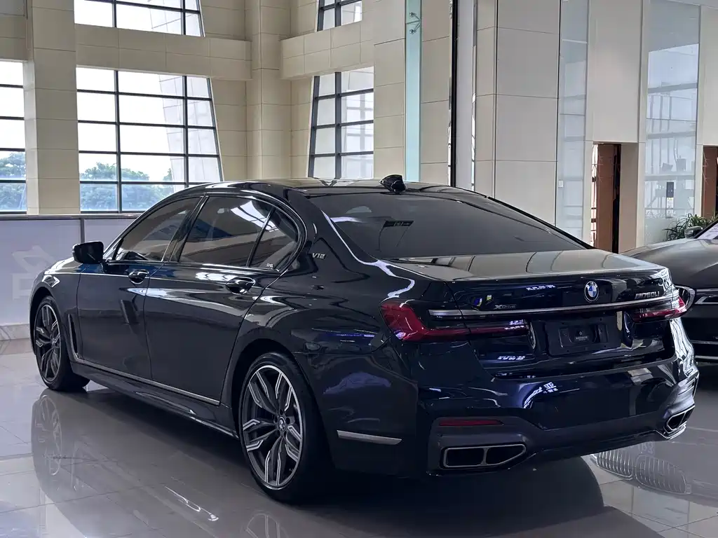 BMW 7 Series 7 2019 M760Li xDrive V12 Sport