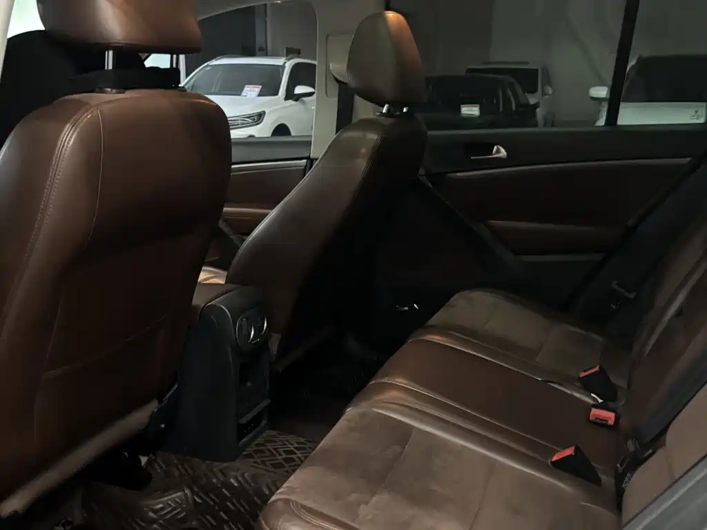 Volkswagen Tiguan — миниатюра 7
