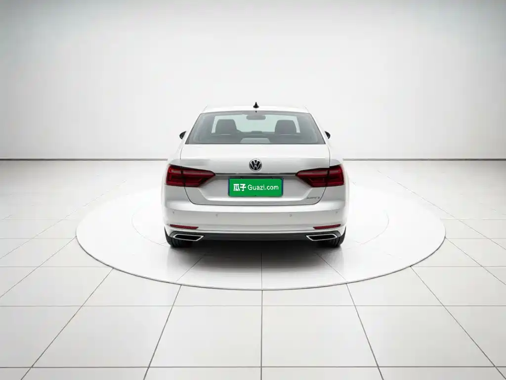 Volkswagen Lavida — миниатюра 5