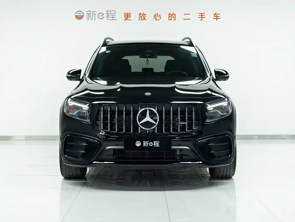 MERCEDES-BENZ GLB AMG