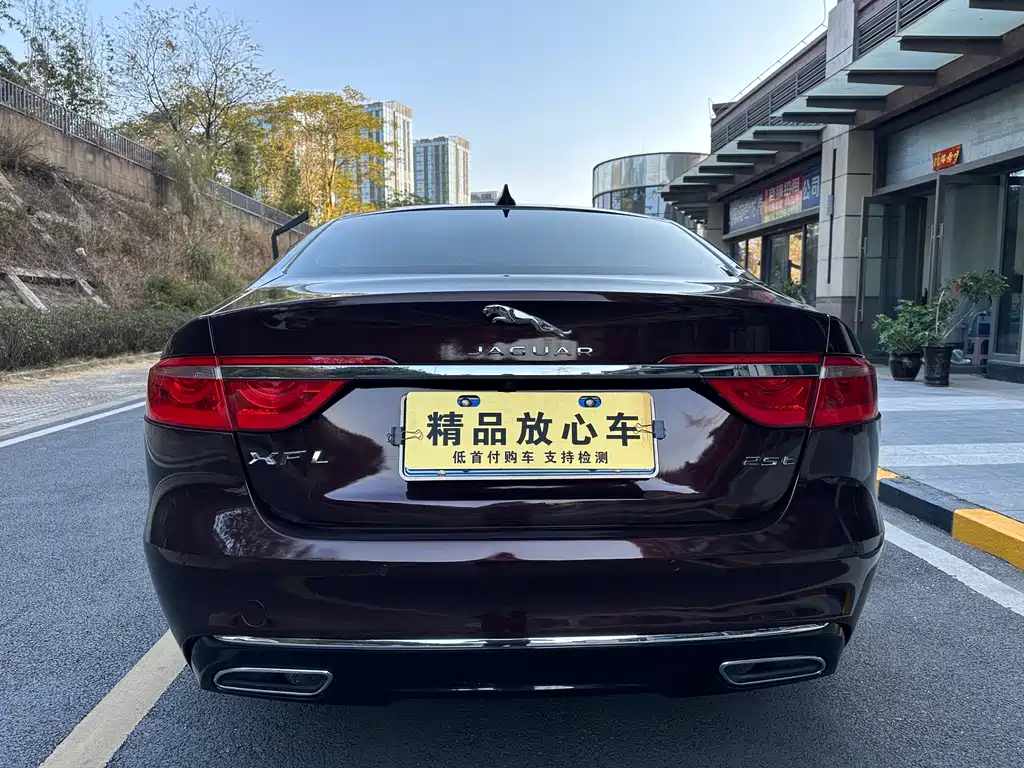 Jaguar XFL XFL 2.0T 250PS Luxury Edition, фото 6