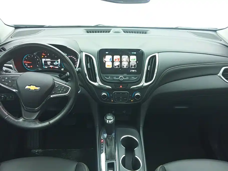 Chevrolet Equinox — миниатюра 12
