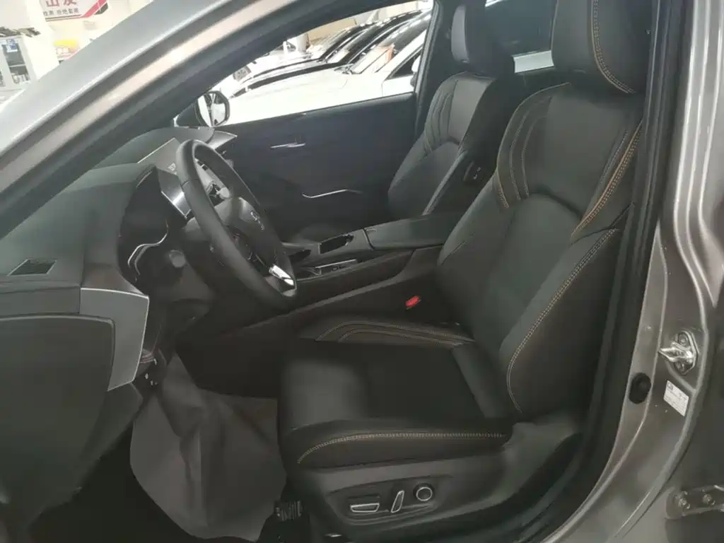 Toyota Avalon — миниатюра 15