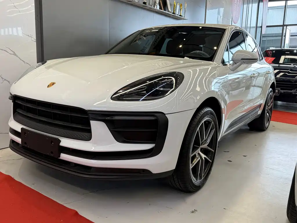 Porsche Macan 2022