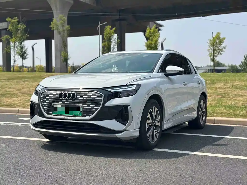 Audi Q4 e-tron 2024 40 e-tron Innovation Edition