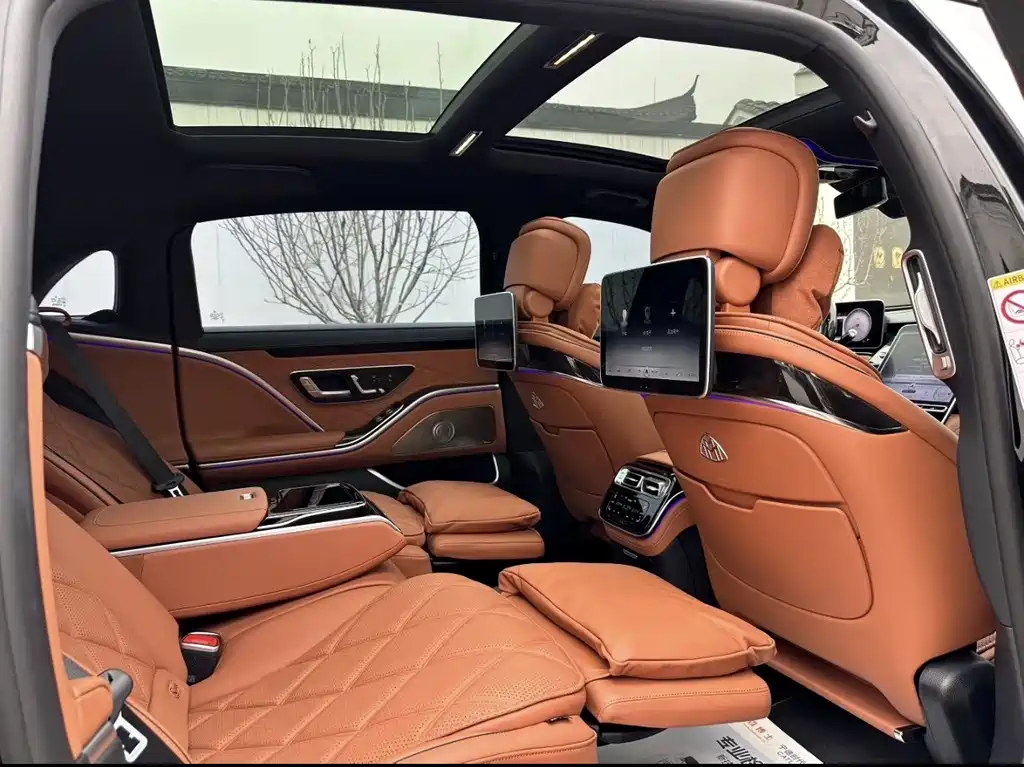Mercedes-Benz S-Class — миниатюра 6