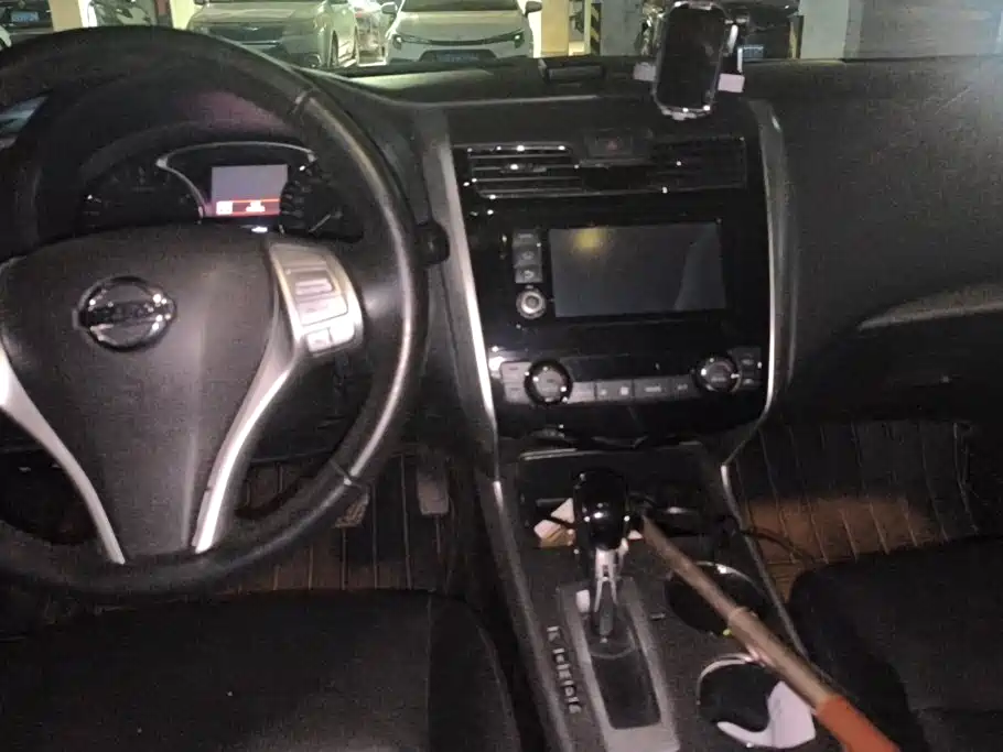 Nissan Teana — миниатюра 12