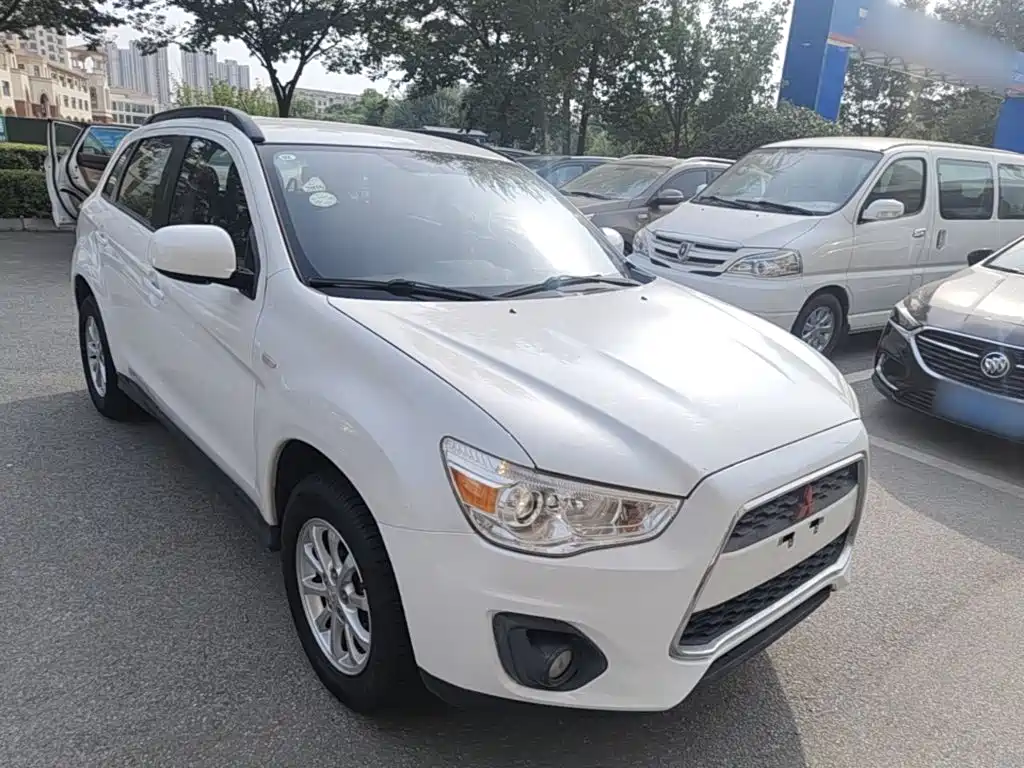 Mitsubishi ASX — миниатюра 4
