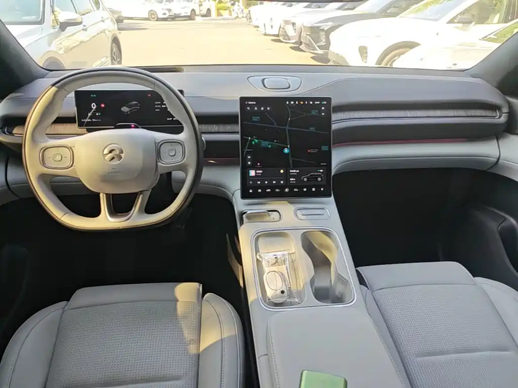 NIO ES6 — миниатюра 10