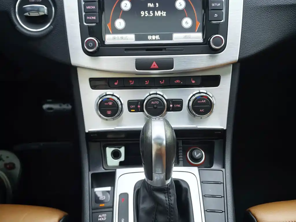 Volkswagen CC — миниатюра 16