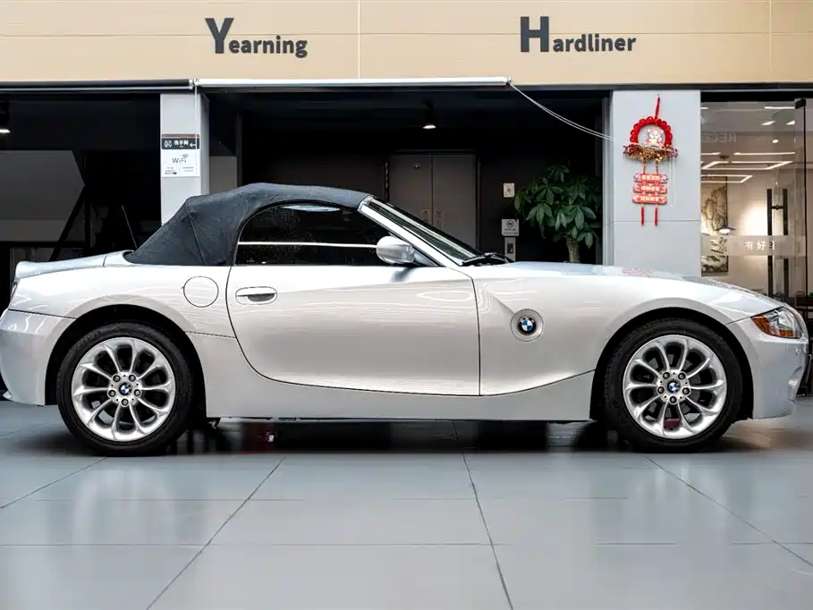 BMW Z4 2004 3.0i