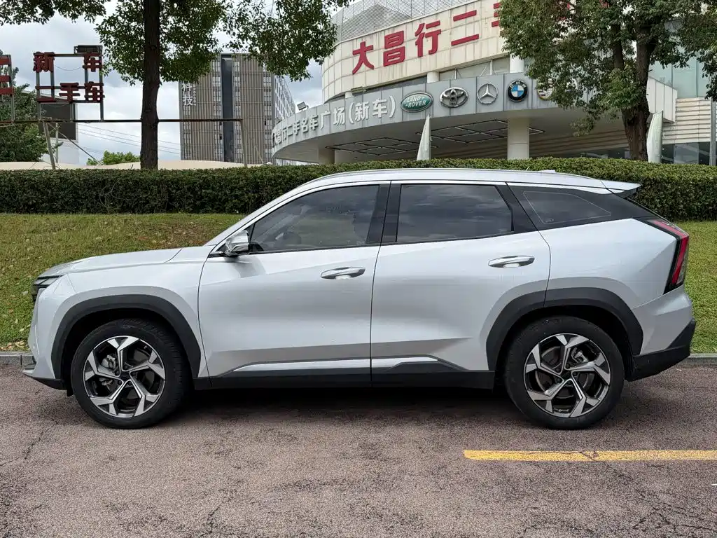 Geely Boyue L — миниатюра 3