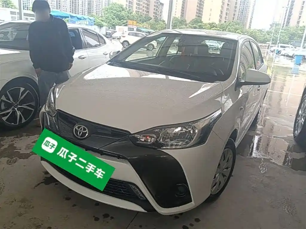 Toyota Yaris L 2020