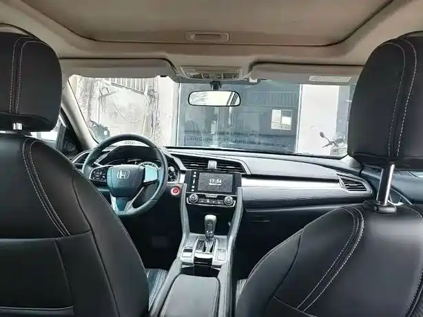Honda Civic — миниатюра 4