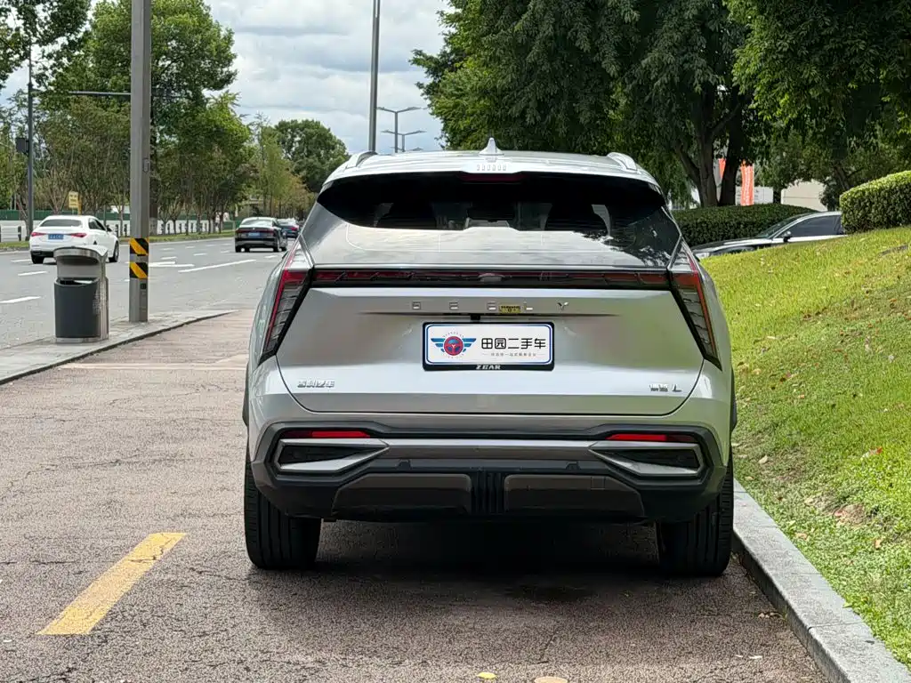 Geely Boyue L — миниатюра 5