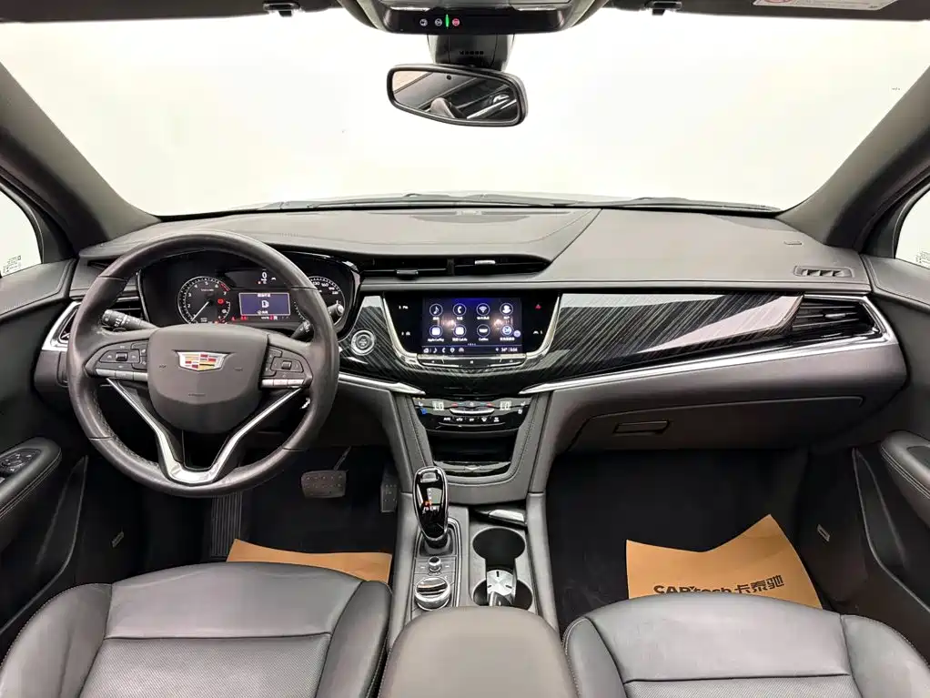 Cadillac XT6 — миниатюра 10
