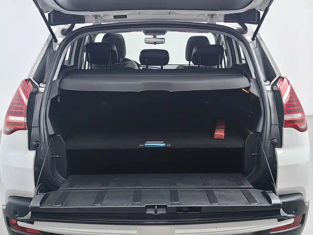 Peugeot 3008 — миниатюра 16