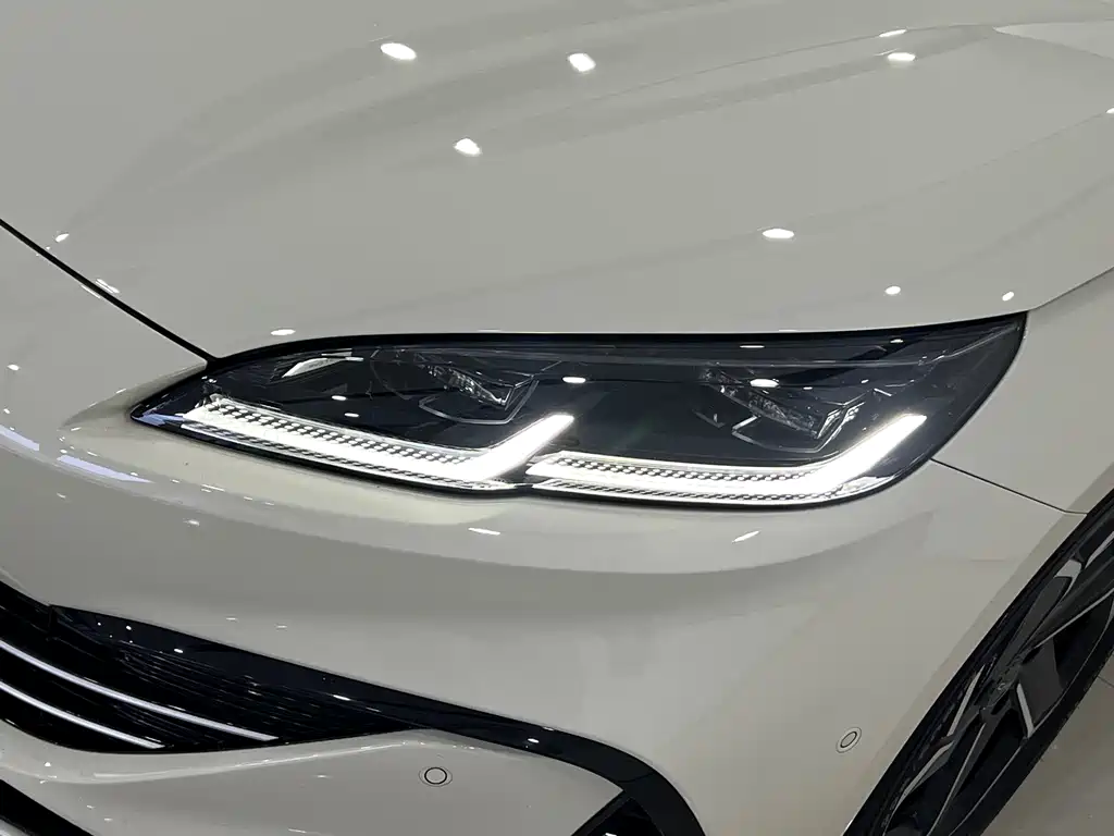 BYD Seals 06 DM-i версия для путешествий — миниатюра 3