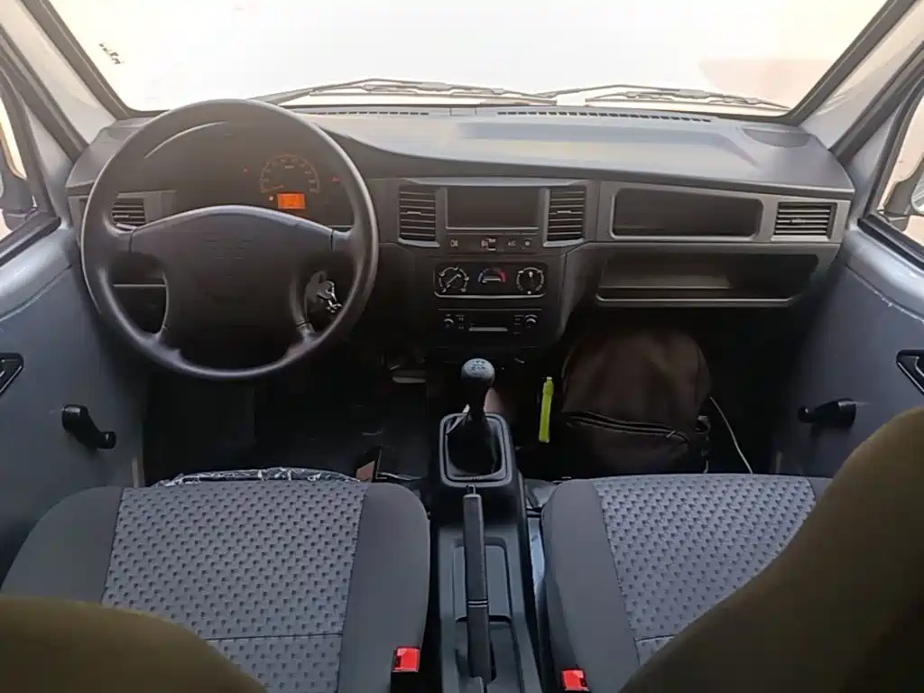 Wuling Zhiguang — миниатюра 10