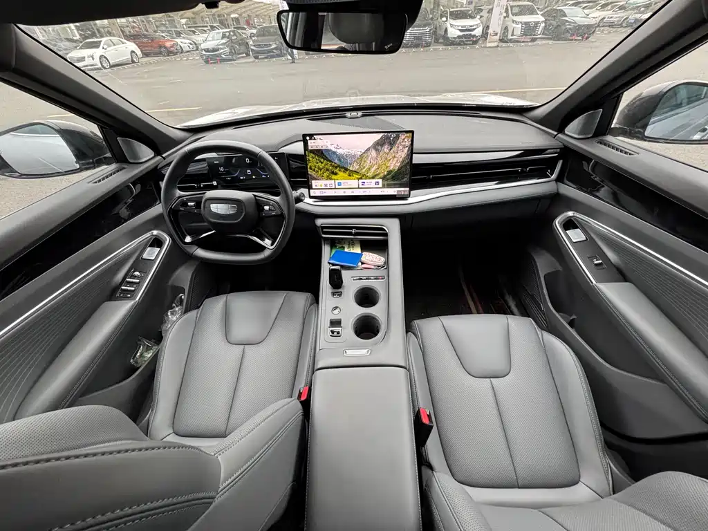 GEELY AUTOMOBILE BOYUE