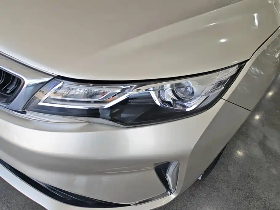 Geely Emgrand GL — миниатюра 5
