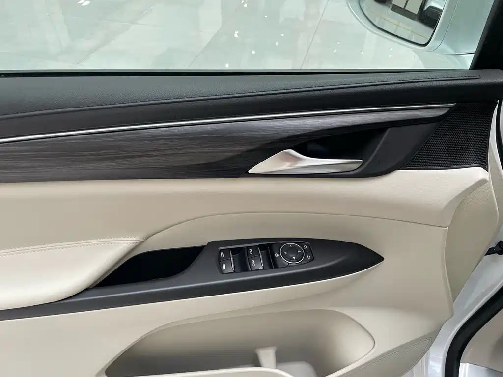 Buick GL8 2021 ES 653T Comfort