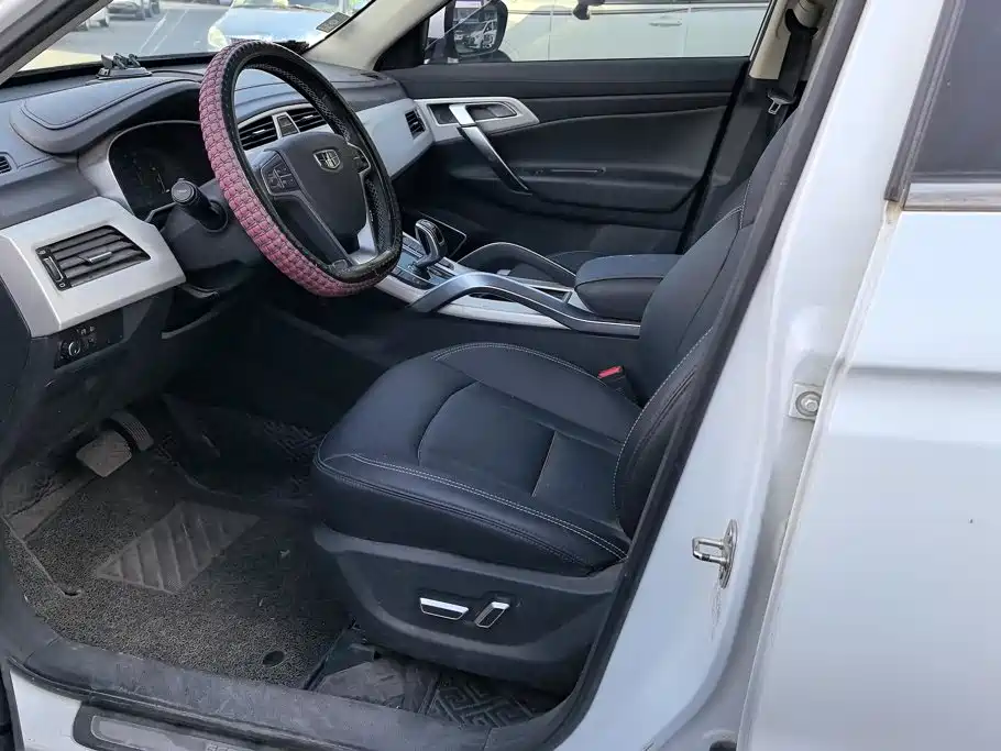 Geely Boyue — миниатюра 9