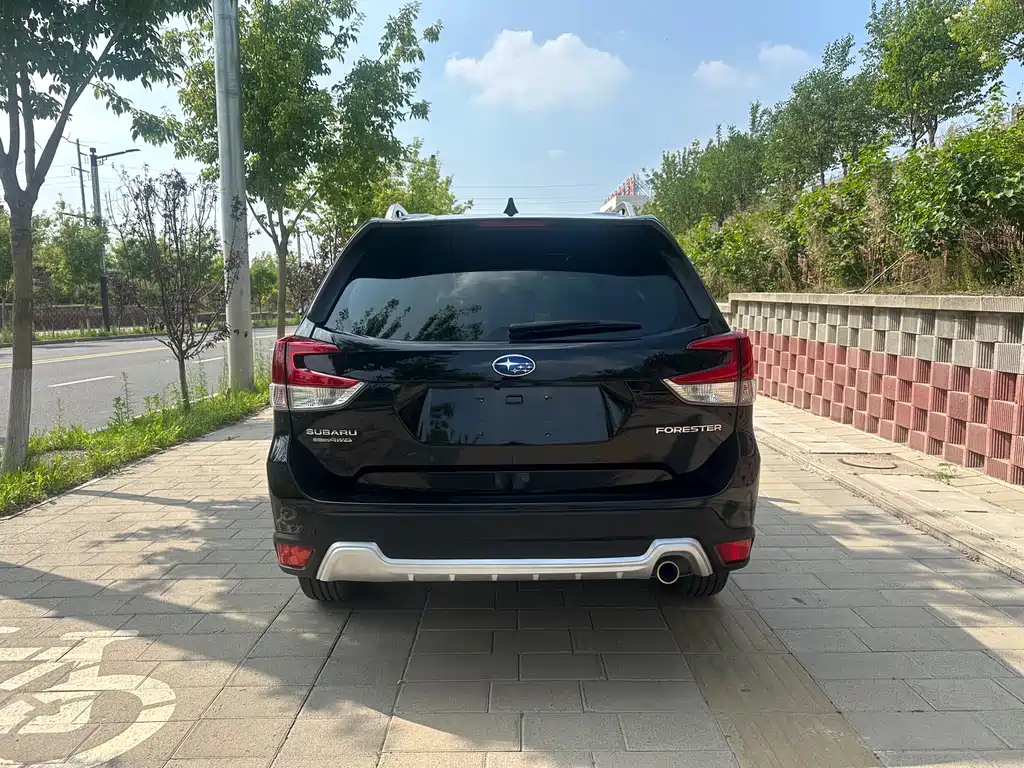 Subaru Forester 2022 2.0i AWD Flagship EyeSight