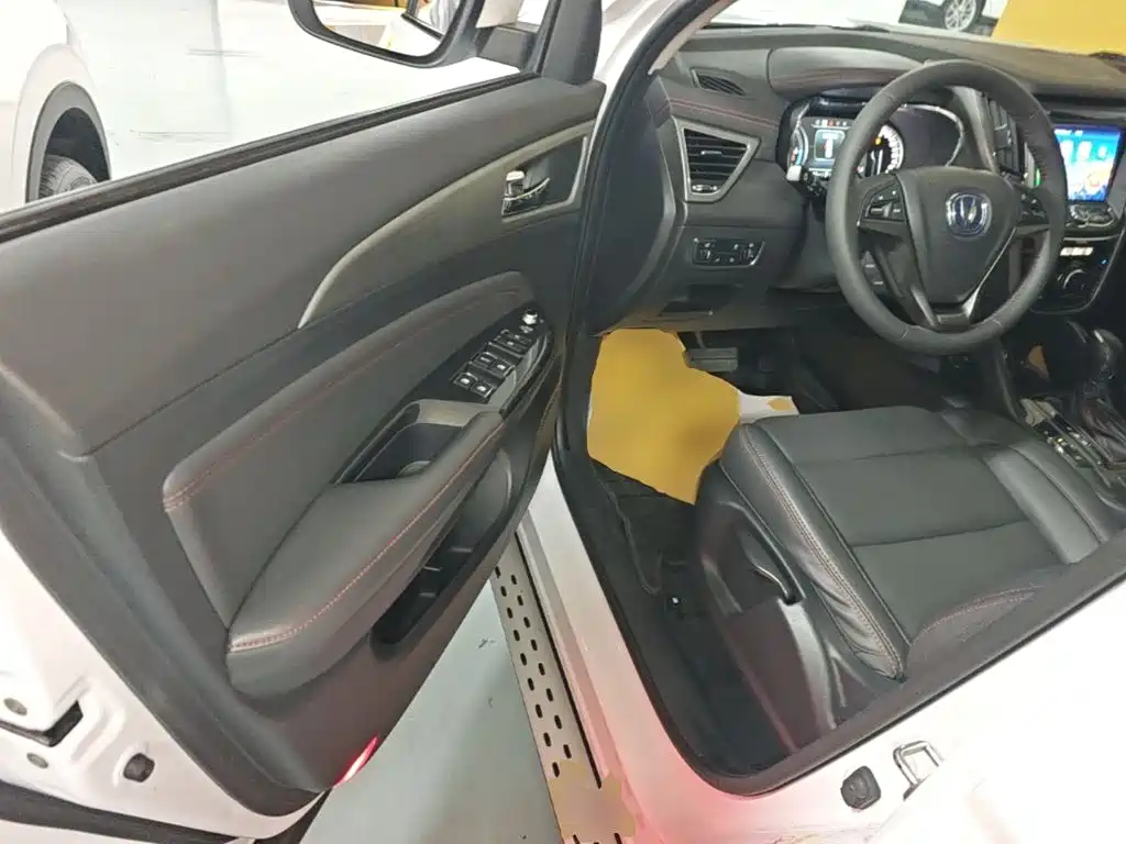 Changan CS75 — миниатюра 16