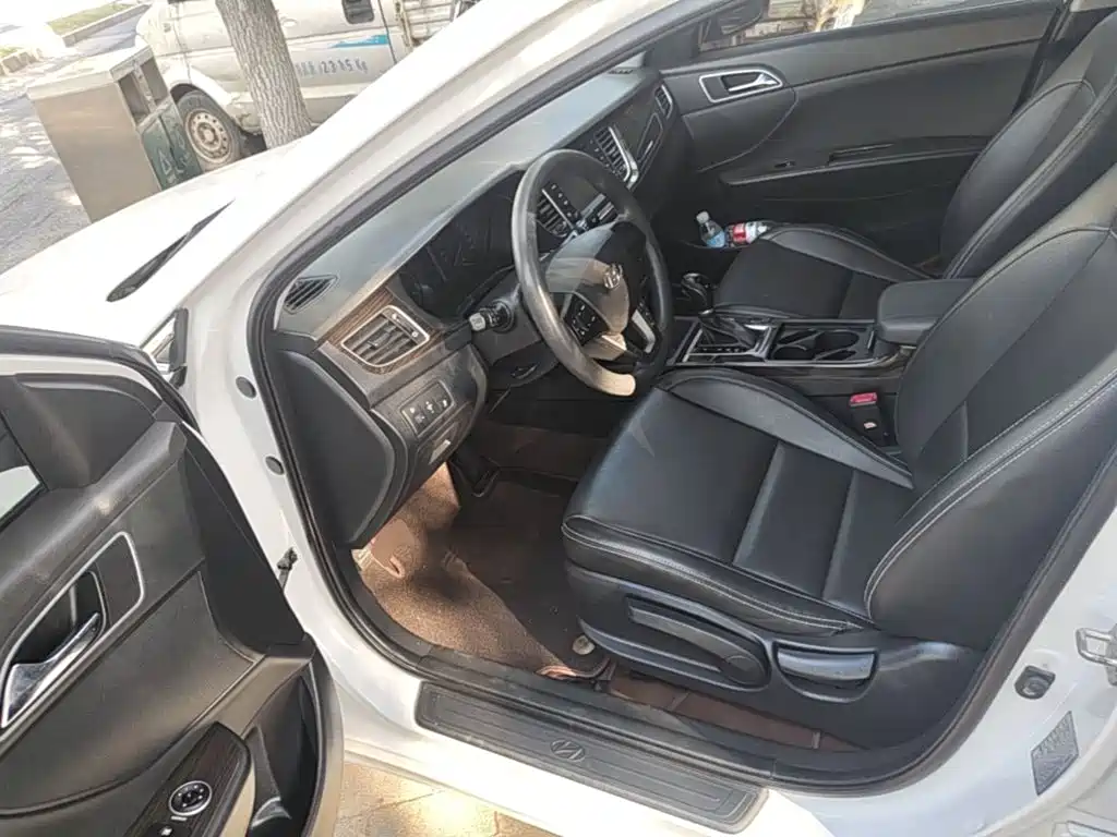 Hyundai Mistra — миниатюра 16