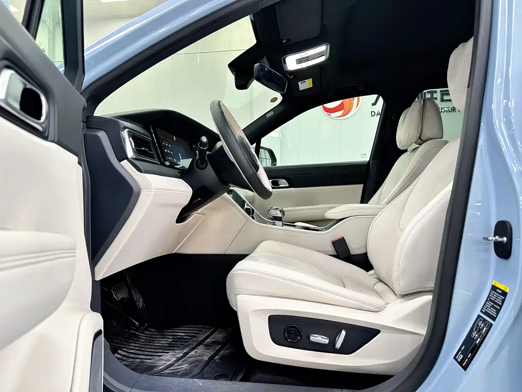 Li Auto Li ONE — миниатюра 6