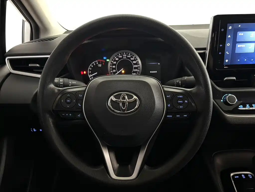 Toyota Corolla — миниатюра 12