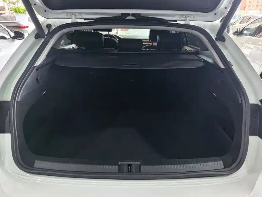Volkswagen CC — миниатюра 4