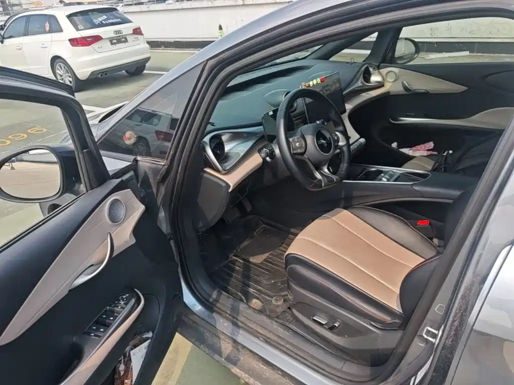 BYD Dolphin — миниатюра 16