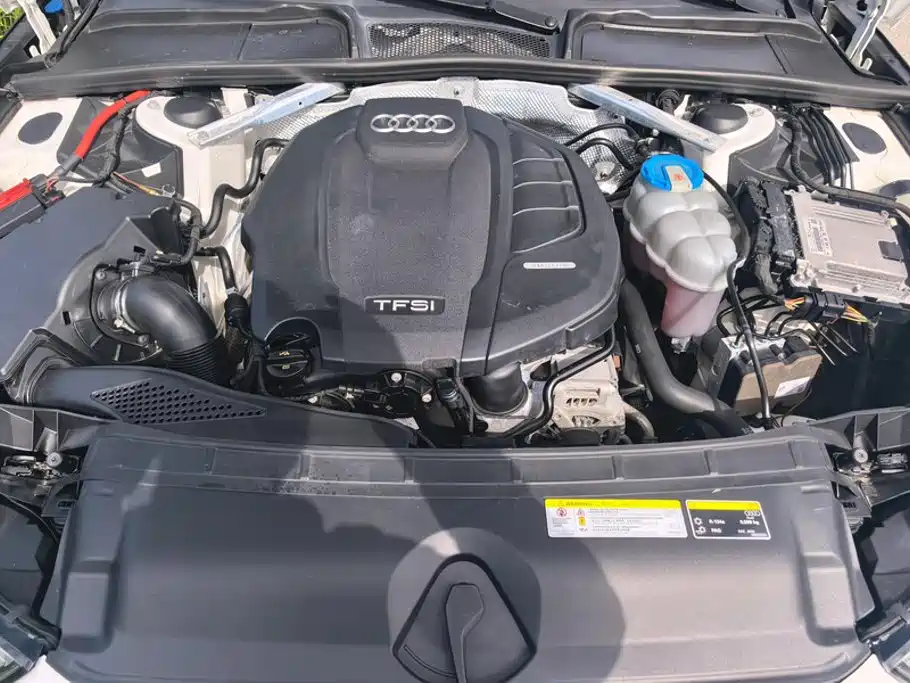 Audi A4L — миниатюра 10