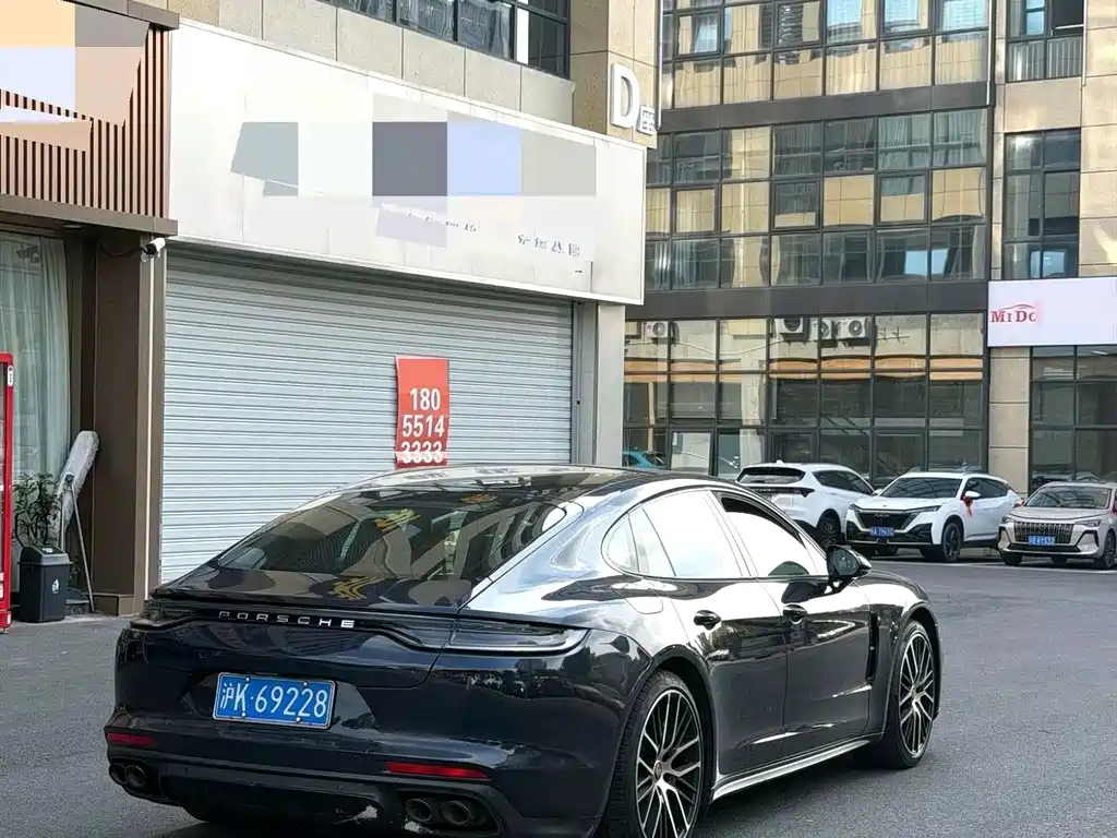 Porsche Panamera — миниатюра 8