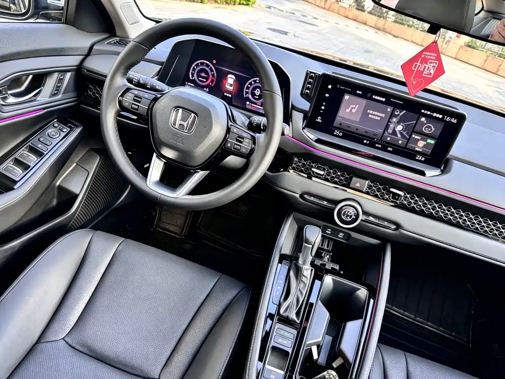 Honda Accord 2025 260TURBO Luxury