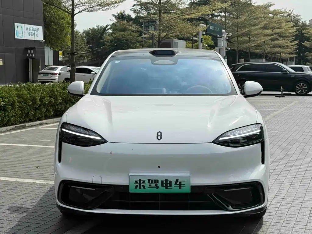 AITO AITO M6 — миниатюра 2