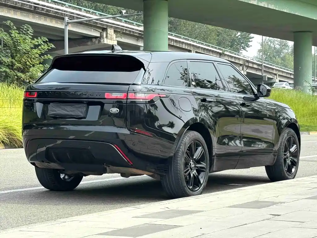 Land Rover Velar — миниатюра 13