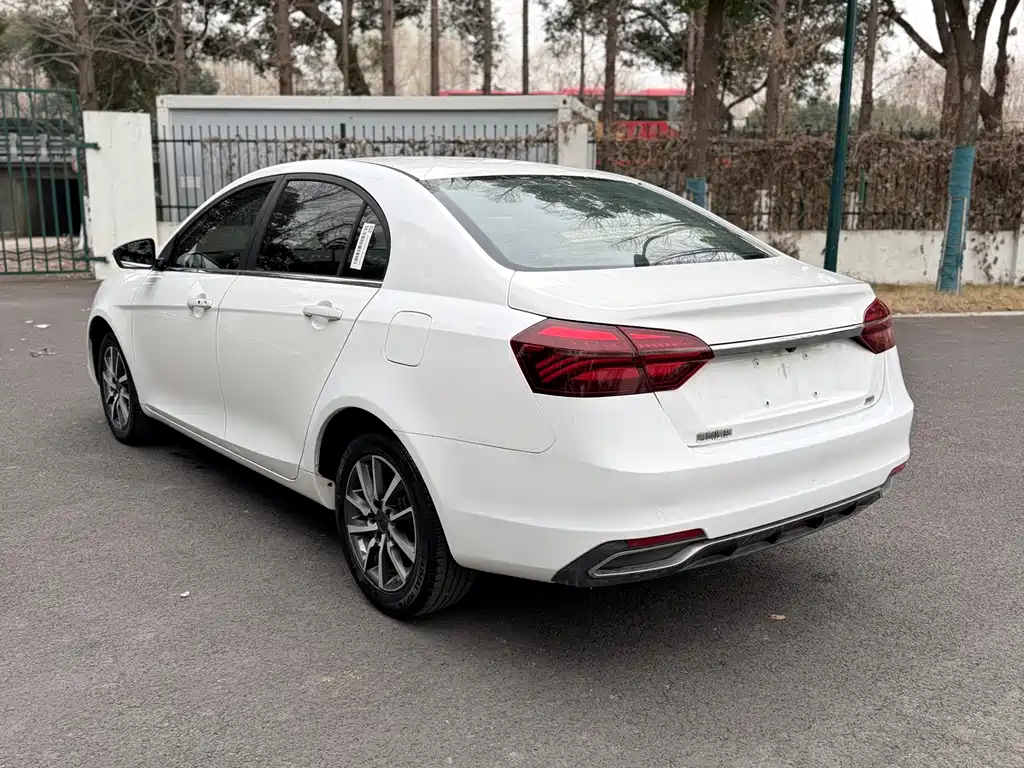 GEELY AUTOMOBILE EMGRAND