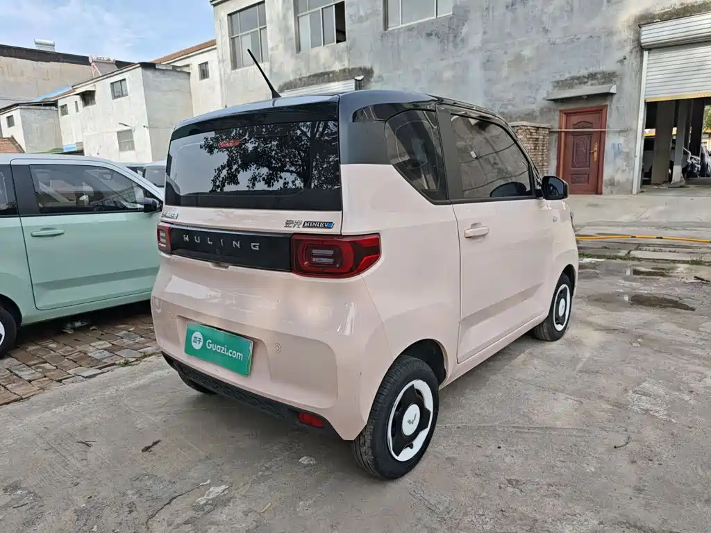 Wuling MINIEV — миниатюра 7