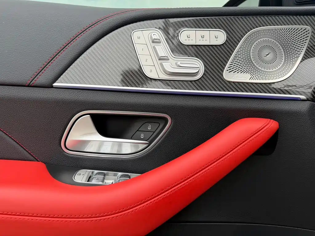 Mercedes-Benz GLE AMG — миниатюра 10