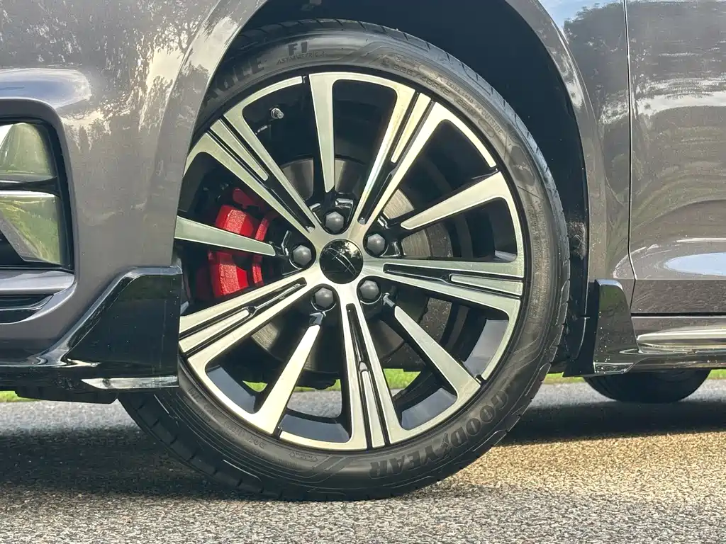 Geely Preface 2025 2.0TD