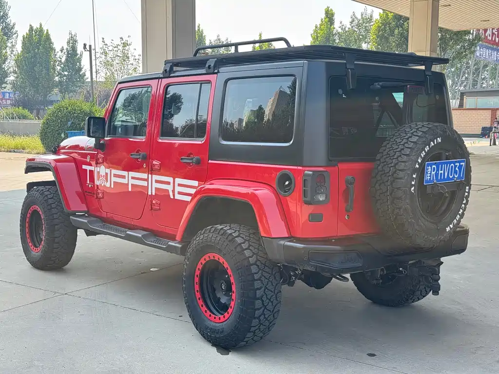 Jeep Wrangler — миниатюра 9