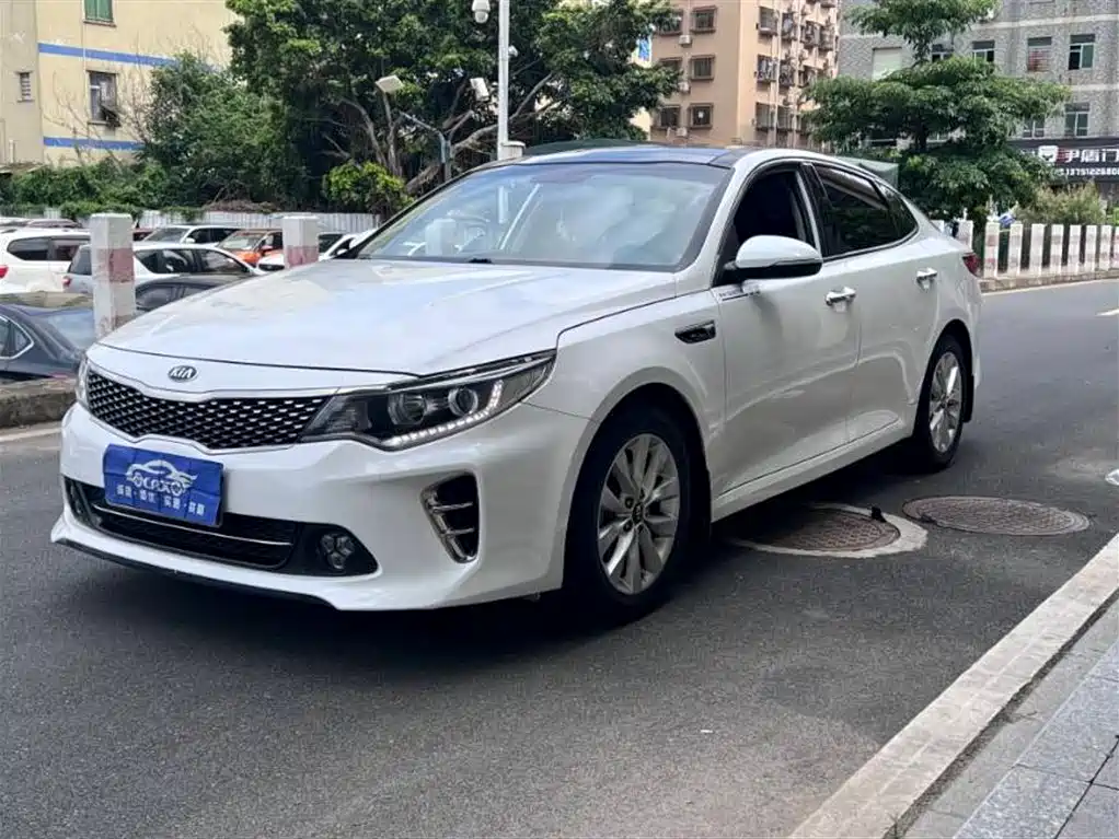 Kia K5 2016 1.6T AT LUX