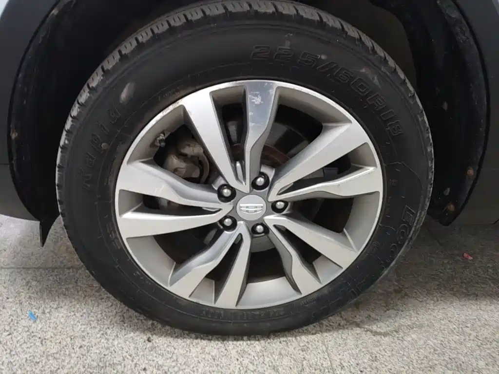 Geely Boyue — миниатюра 23