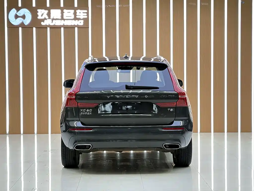 Volvo XC60 — миниатюра 12