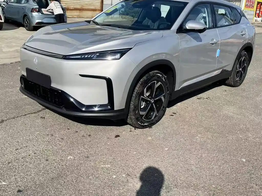 Dongfeng L8Y 2027 535KM